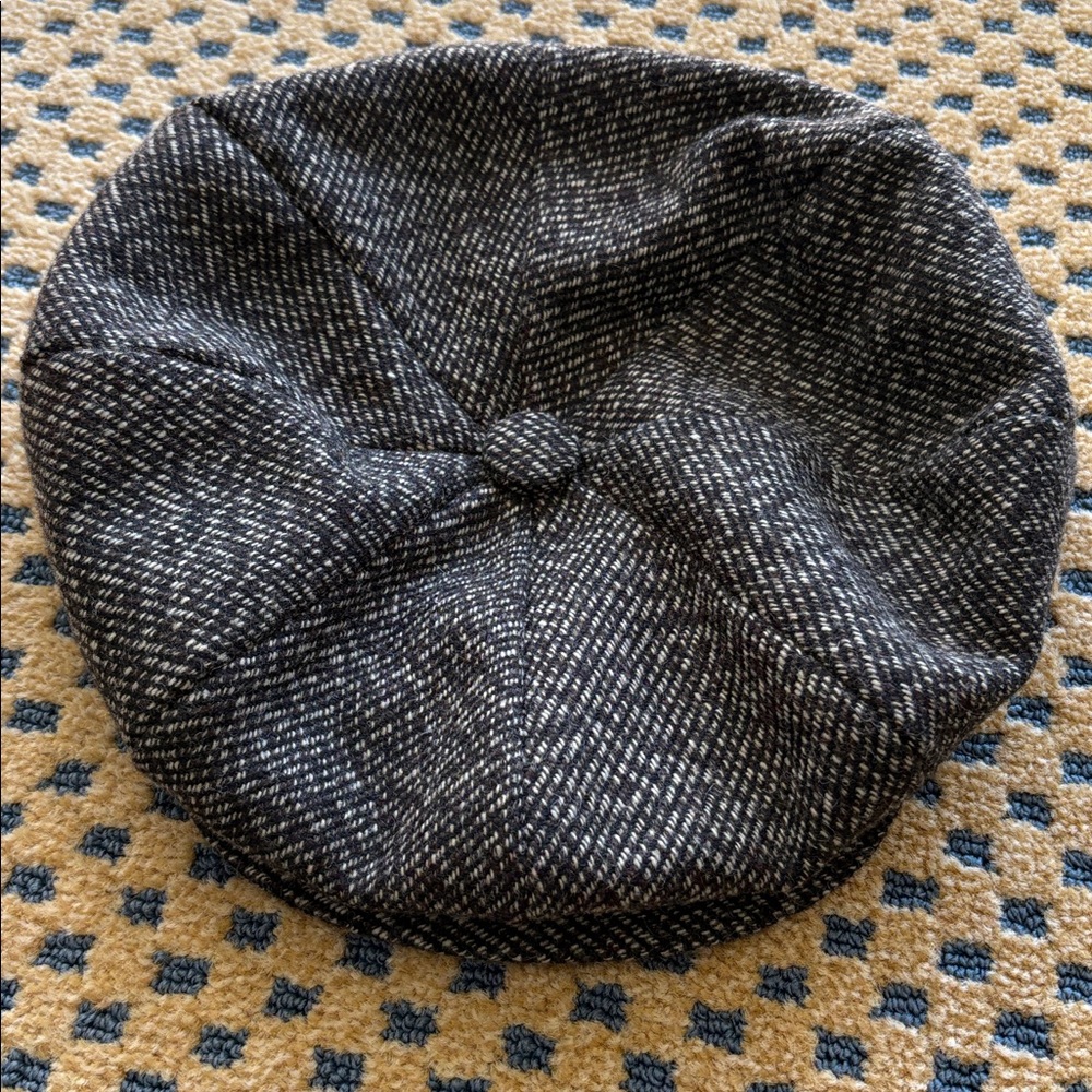 Men's Black and White Newsboy Cap - Classic Baker Boy Hat